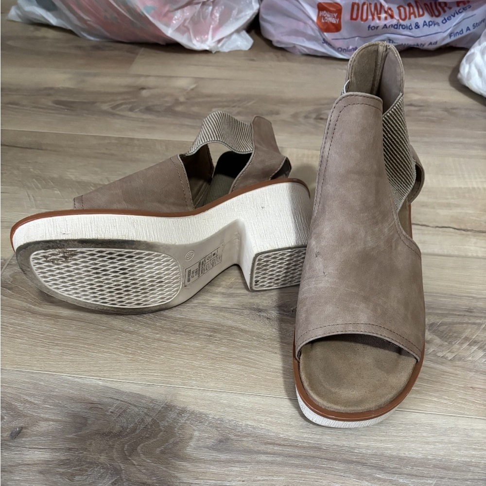 Pierre Dumas Taupe Heeled Boots - Picture 2 of 3